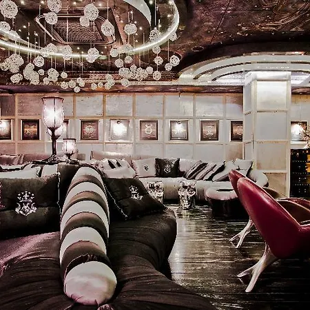 Здравен курорт роял каса & аква парк 5*