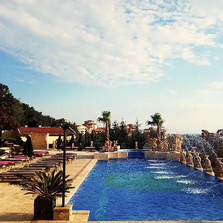Здравен курорт роял каса & аква парк 5*