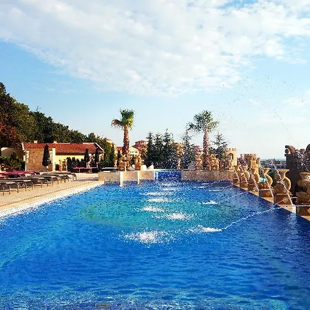 Здравен курорт роял каса & аква парк 5*